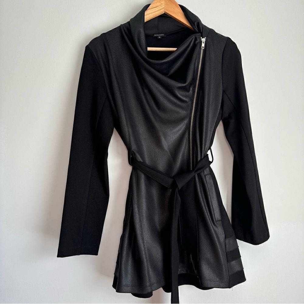 Komarov Black Longsleeve Belted Front Zip Dress Women’s Small Made In USA
